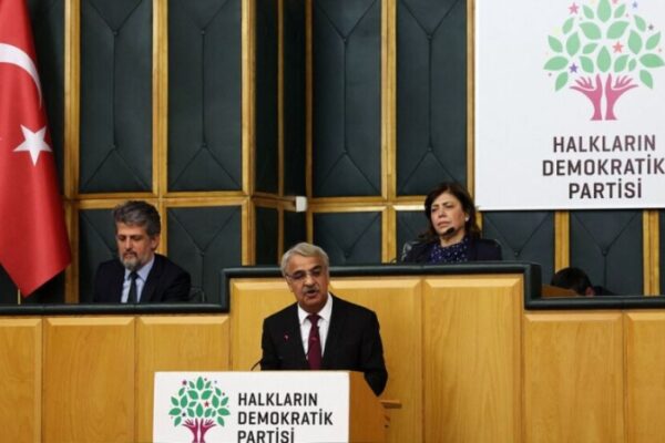 Прокурдская партия Турции ДПН оказалась под угрозой закрытия после решения суда высшей инстанции
