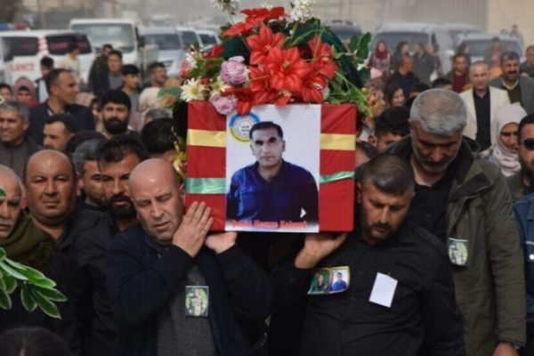 На кладбище героев Диджле похоронен Хемзе Кобани