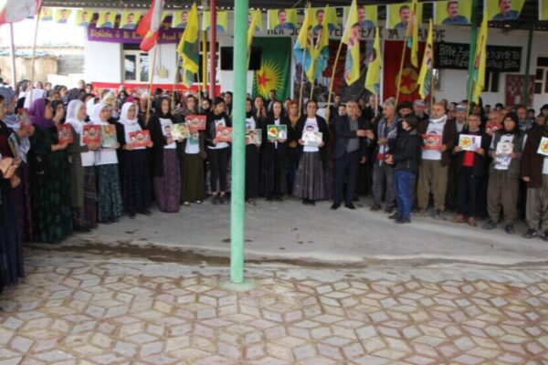 Жители лагеря «Махмур» начали голодовку, требуя освобождения Оджалана