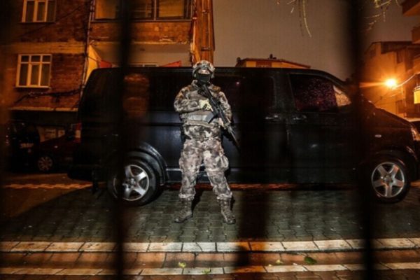 В Джизре полиция арестовала двух людей