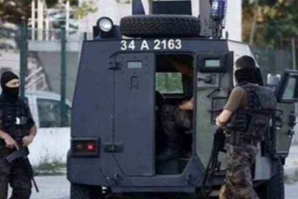 В Идиле задержаны четыре человека, включая несовершеннолетнего