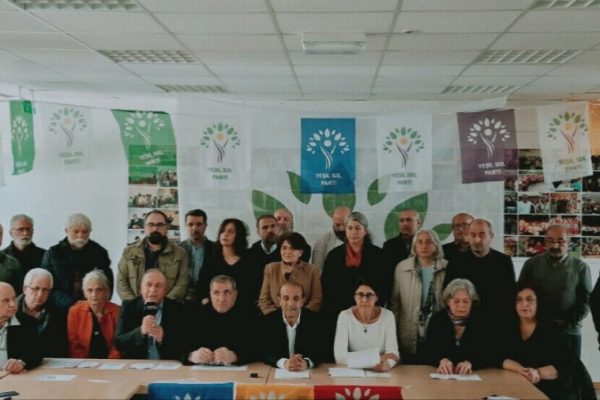 Зеленая левая партия призвала людей за границей голосовать за нее и избавиться от тирании