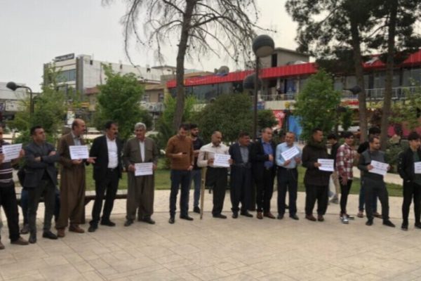 Жители Раньи протестуют из-за нападения на аэропорт в Сулеймание