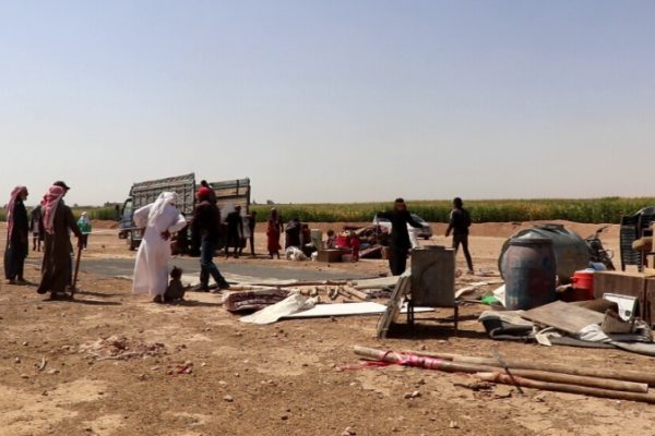 Гражданский совет Ракки перемещает беженцев в полноценные лагеря