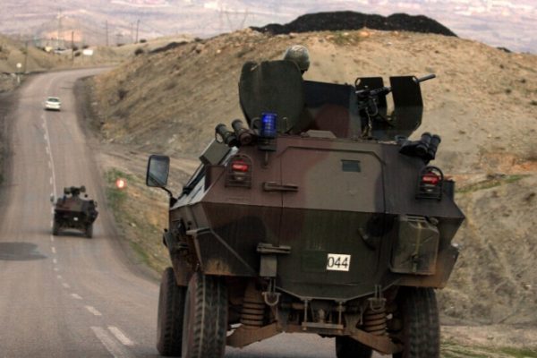 Турецкая армия начала операцию в сельской местности Гевер