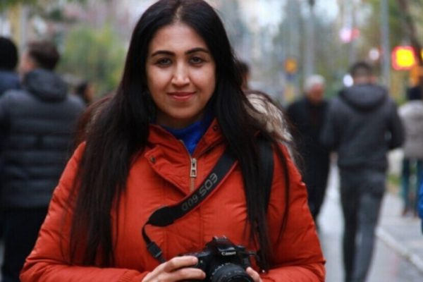Журналистку Эсру Солин Дал держат в условиях одиночного заключения