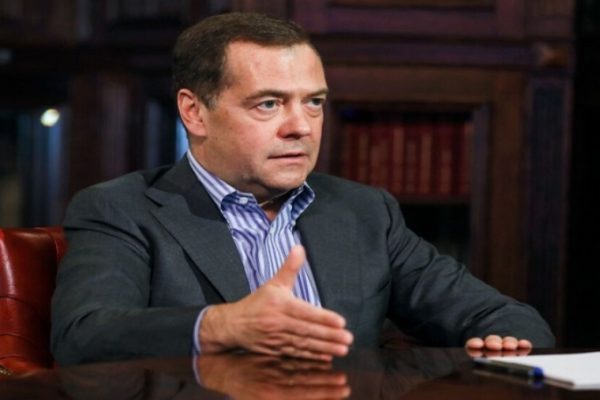 Медведев: вступление Украины в НАТО равносильно объявлению войны Москве