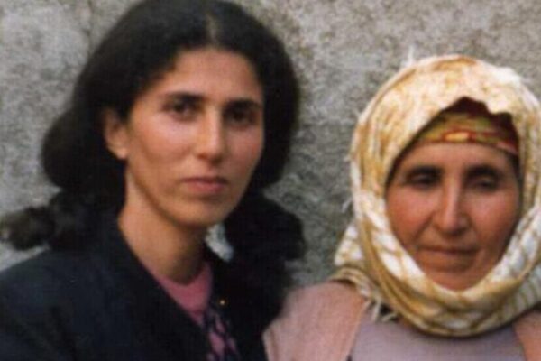 Госпитализирована мать Сакине Джансыз: 88-летняя Зейнеп находится в тяжелом состоянии