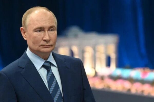 Путин ответил на вопрос о дальнейших действиях российских войск на Украине