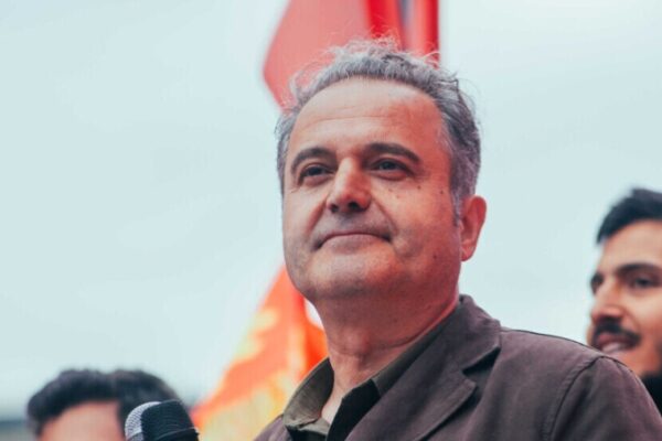 Искендер Байхан: демократическая политика выйдет на первый план