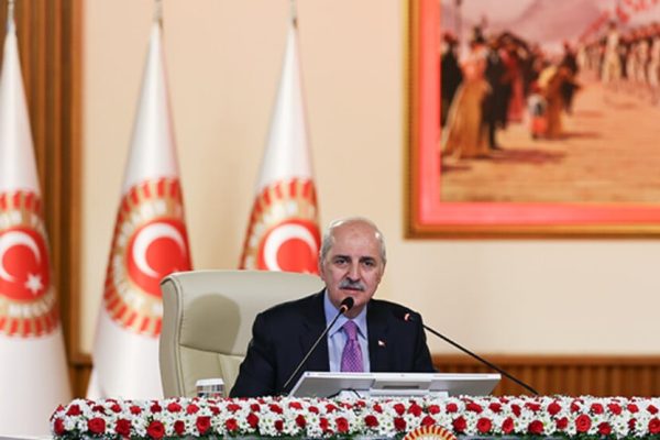 Куртулмуш не дал Матери мира говорить на курдском, но процитировал её слова