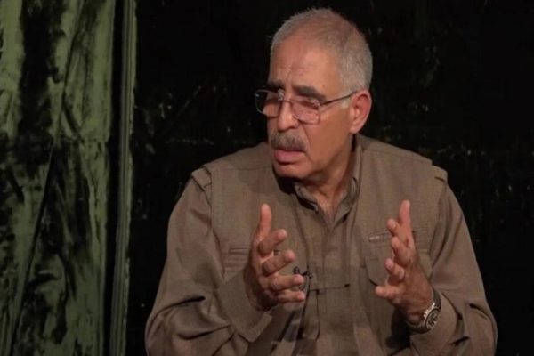 Музавфер Айата: Оджалан предотвращает начало войны, но Турция не решает курдский вопрос