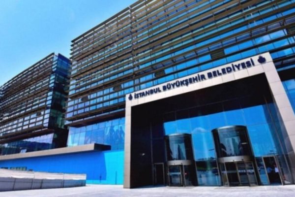 Операция против муниципалитета Стамбула: выдан ордер на арест 44 человек