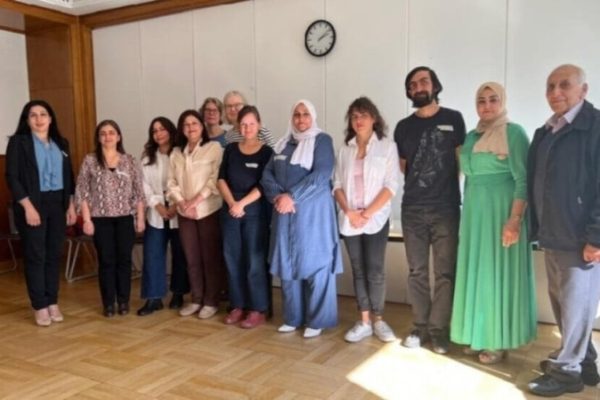 Делегация женщин с северо-востока Сирии встретилась с учёными в Германии