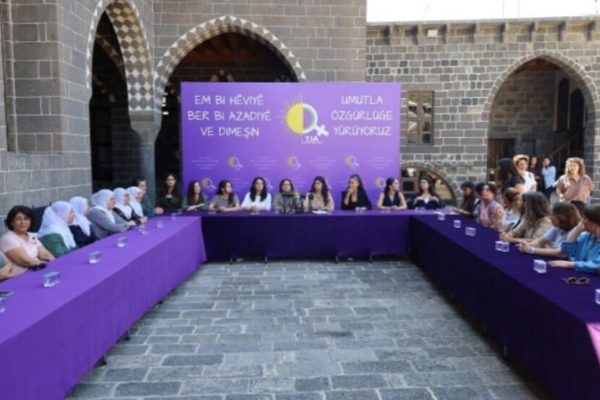 ДСЖ проведет марш из Амеда в Анкару, требуя реализовать «право на надежду»