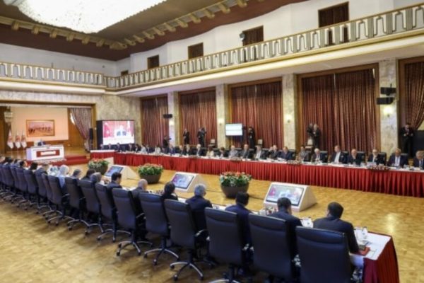 Началось 12-е заседание комиссии парламента