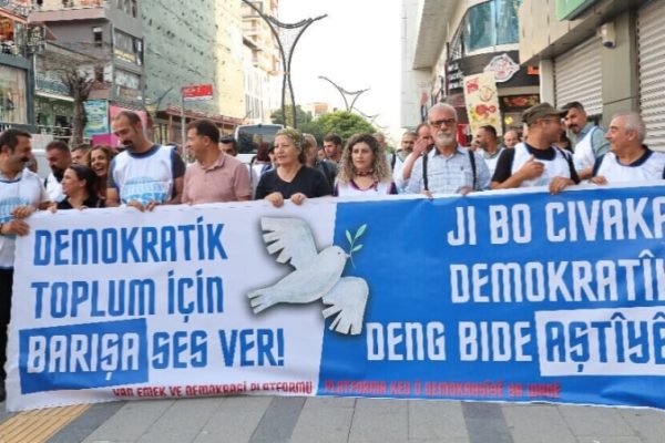 Нападение полиции на марш в Ване: специальная политика давления