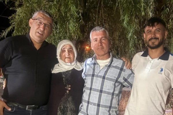 Узник, чье освобождение откладывалось трижды, спустя 31 год тюрьмы наконец вышел на свободу