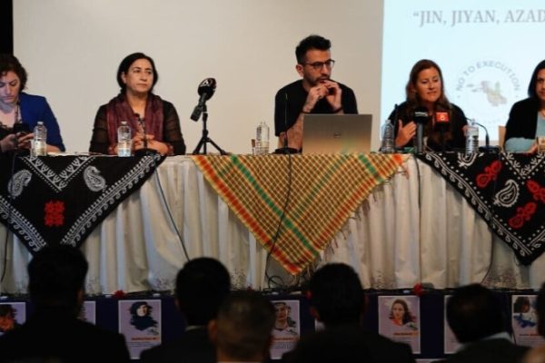 Во Франкфурте прошла конференция по женской революции в Иране