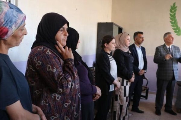 Делегаты АДС встретились с беженцами из Африна