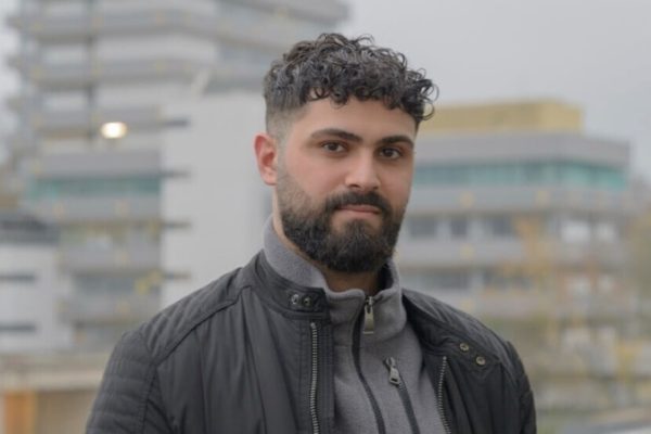 Дживан Акбулут: Германия не должна мириться с антикурдским расизмом и бездействием властей