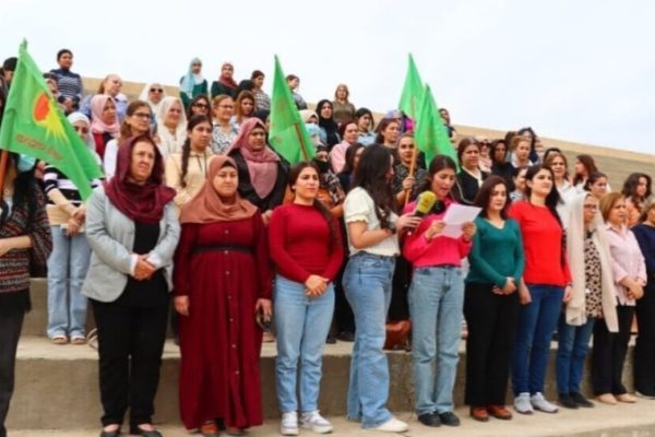 Конгресс «Стар» выразил поддержку женщинам Эквадора