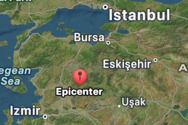 На западе Турции произошло мощное землетрясение магнитудой 6,1
