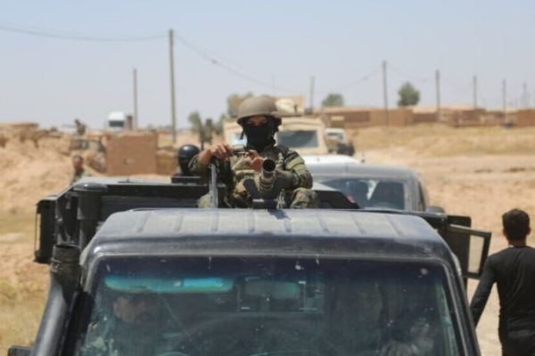 СДС сообщили об атаках на свои позиции в сельской местности Дейр-эз-Зора