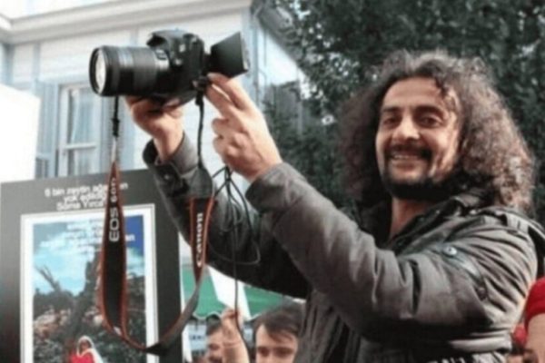 Сопредседатели ПРДН потребовало прозрачного расследования нападения на журналиста Хакана Тосуна