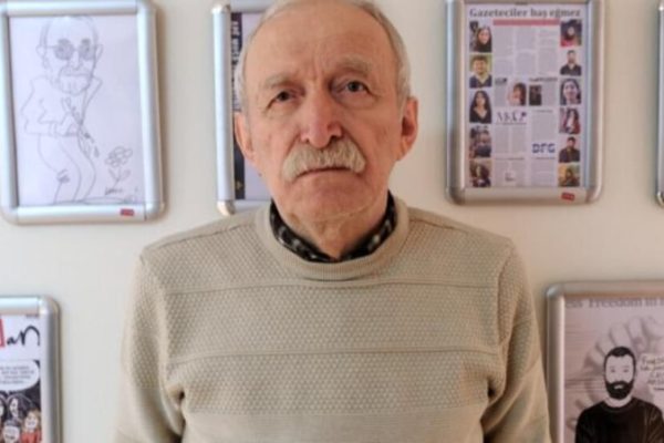 Состояние журналиста Хусейна Айколя остаётся критическим