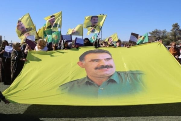 Тысячи женщин в Рожаве потребовали физической свободы Абдуллы Оджалана