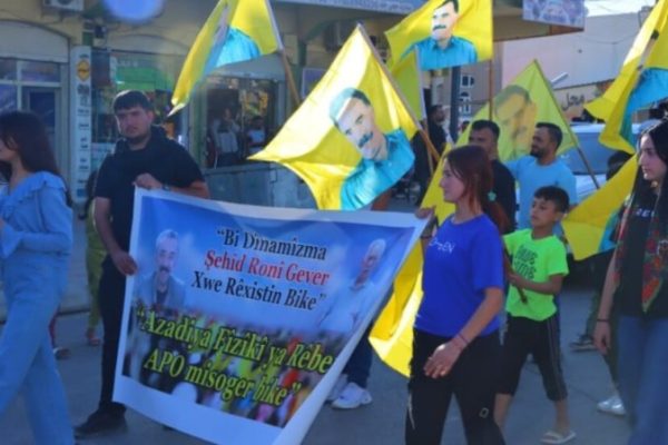 В Шенгале прошло шествие с требованием освобождения лидера Абдуллы Оджалана