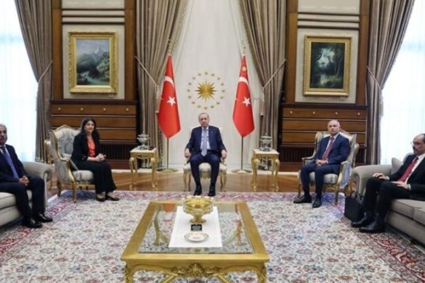 Завершилась встреча делегации Имралы с Эрдоганом