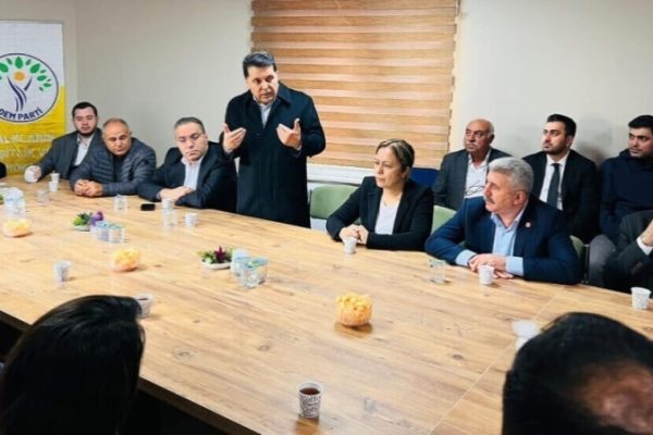 Ахмет Озер посетил ПРДН в Эсеньюрте