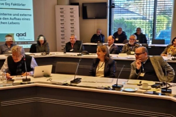 Конференция в Бонне: международные силы должны участвовать в мирном процессе