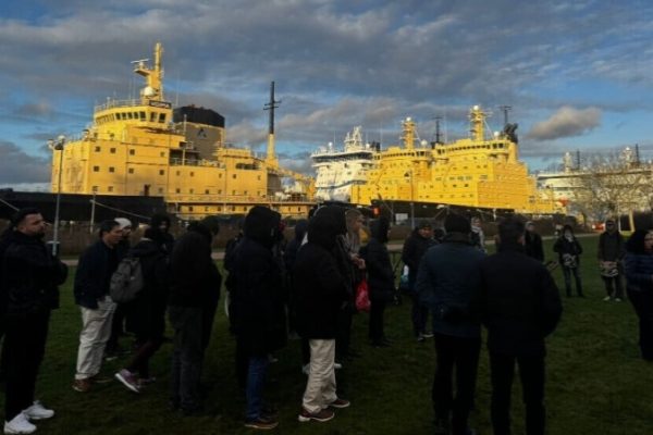 Протесты в Финляндии против ареста курдских активистов