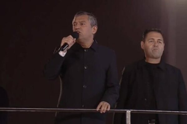 Реакция Озеля на начатое против него расследование