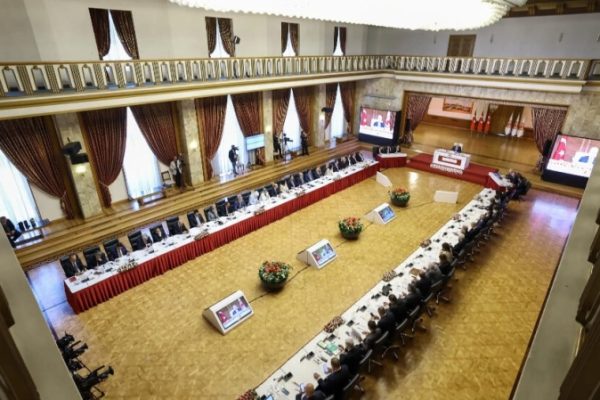 Партии передадут свои доклады по курдскому вопросу в президиум парламента