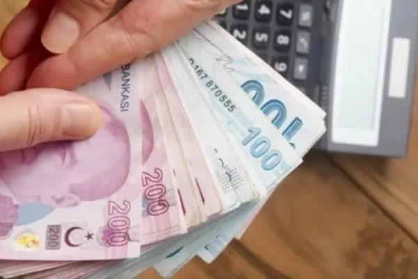 Переговоры о минимальной зарплате идут на фоне роста бедности в Турции