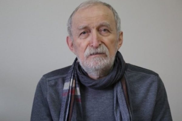 Продолжается лечение журналиста Хусейна Айкола