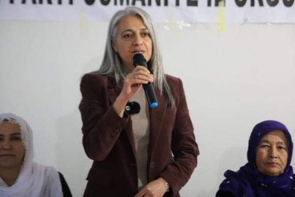 Учар: мир – это возможность заниматься политикой, опираясь на свою идентичность