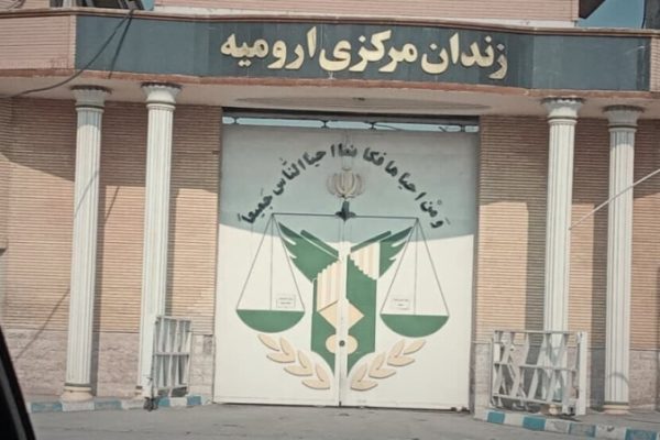 В Иране приговоренного к смерти студента перевели в одиночную камеру перед казнью