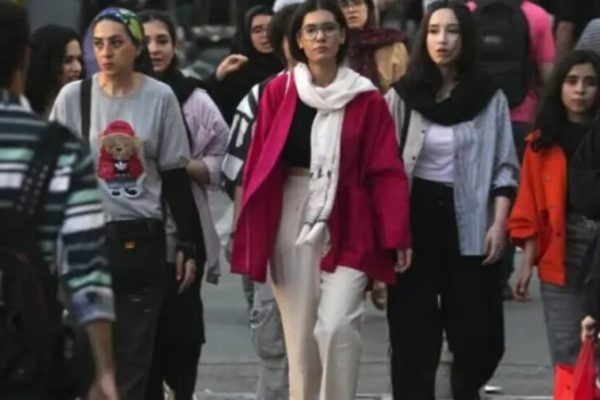 В Иране растёт напряжение из-за споров вокруг закона об обязательном ношении хиджаба