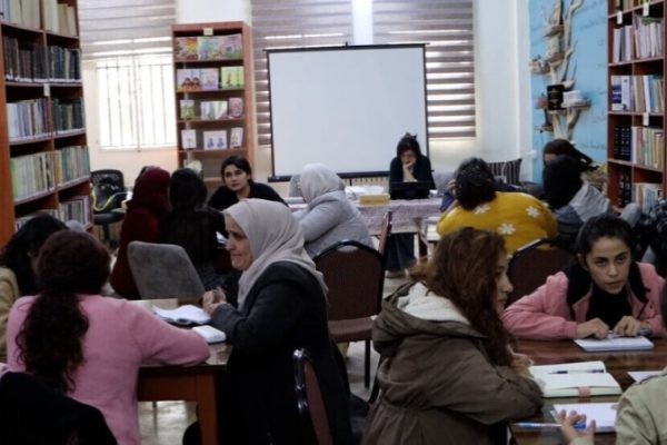 Женщины обсудили историю философии в Камышло