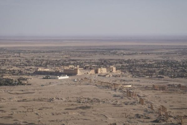 Великобритания и Франция нанесли совместные авиаудары по объектам ИГИЛ в Сирии