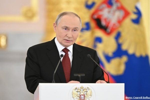 Владимир Путин принял верительные грамоты послов 32 государств в Кремлёвском дворце