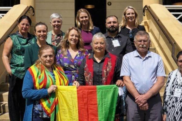 Австралийская партия «Зеленых» внесла в парламент предложение по Рожаве