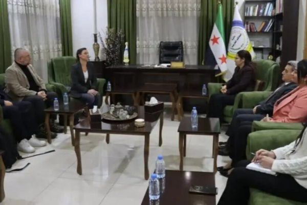 Французская делегация в Рожаве: мы здесь, чтобы донести голос курдов до заинтересованных сторон