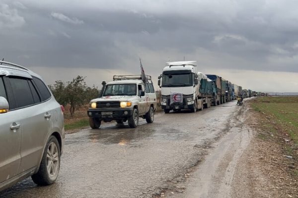 Гуманитарная помощь из Амеда прибыла в Кобани