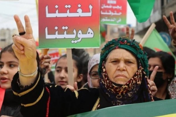 Конгресс профсоюзов Шотландии принимает меры в интересах Рожавы